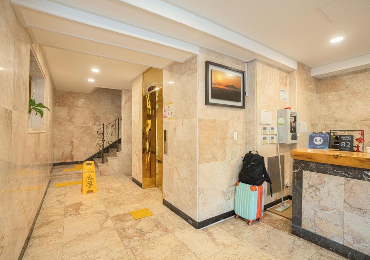 J2 Family Hotel Čedžu Exteriér fotografie