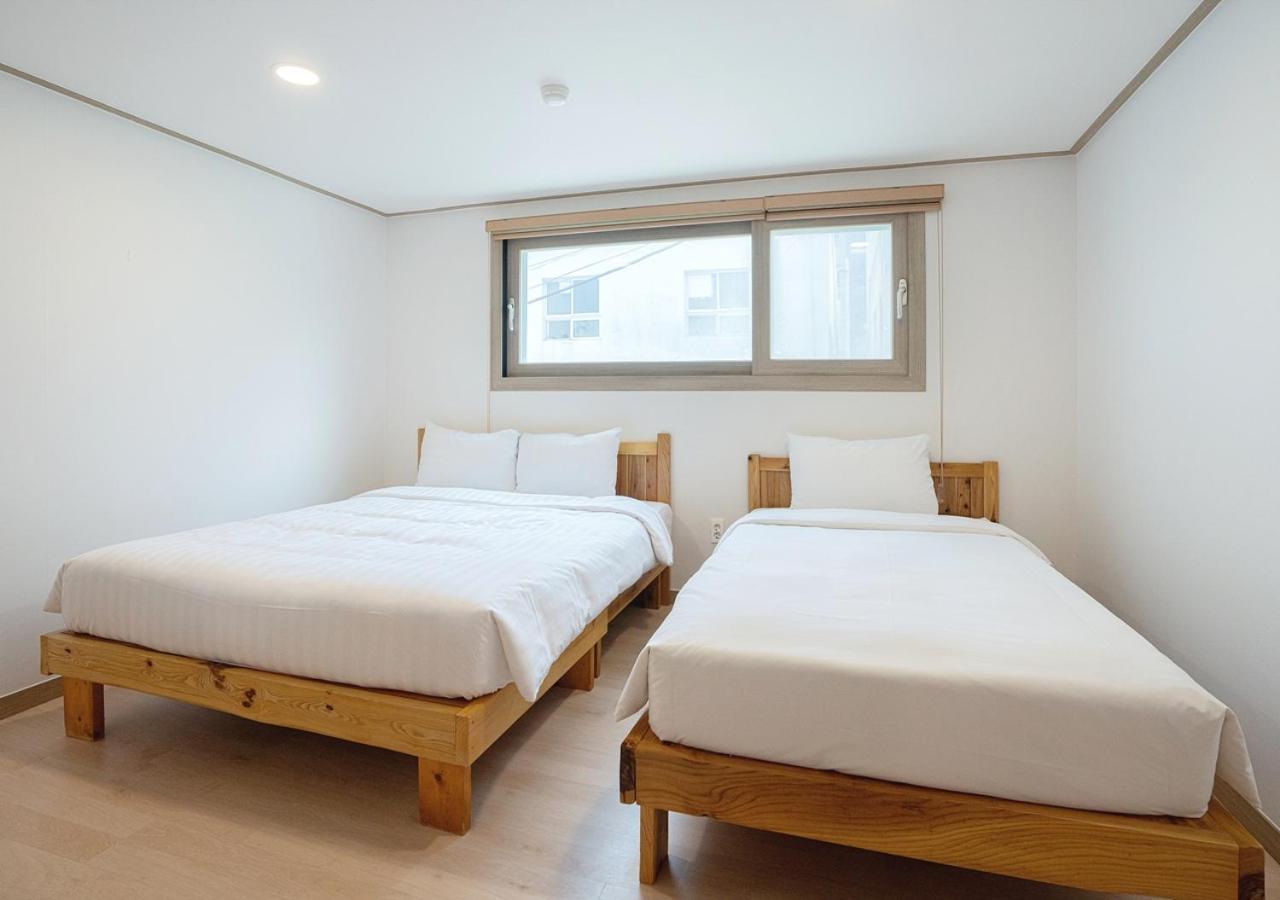 J2 Family Hotel Čedžu Exteriér fotografie