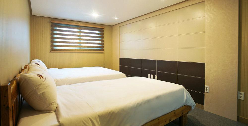 J2 Family Hotel Čedžu Exteriér fotografie