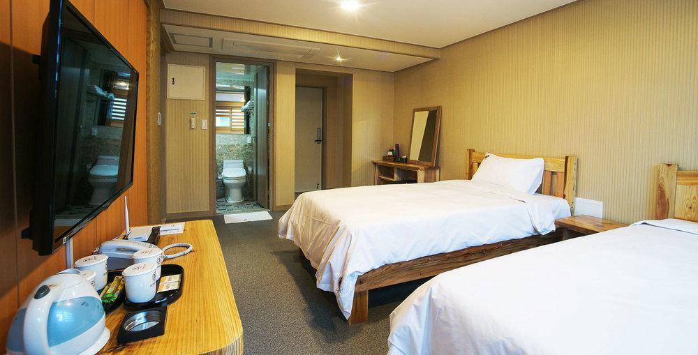 J2 Family Hotel Čedžu Exteriér fotografie