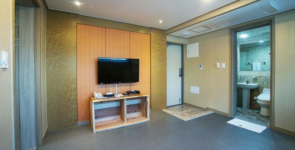 J2 Family Hotel Čedžu Exteriér fotografie